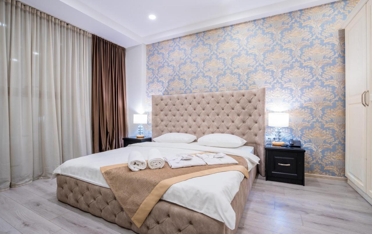 Capitol By Umbrella Hotel Tbilisi Exterior photo